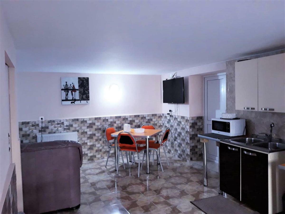 Perla.Geo Hotel Kutaisi Ngoại thất bức ảnh